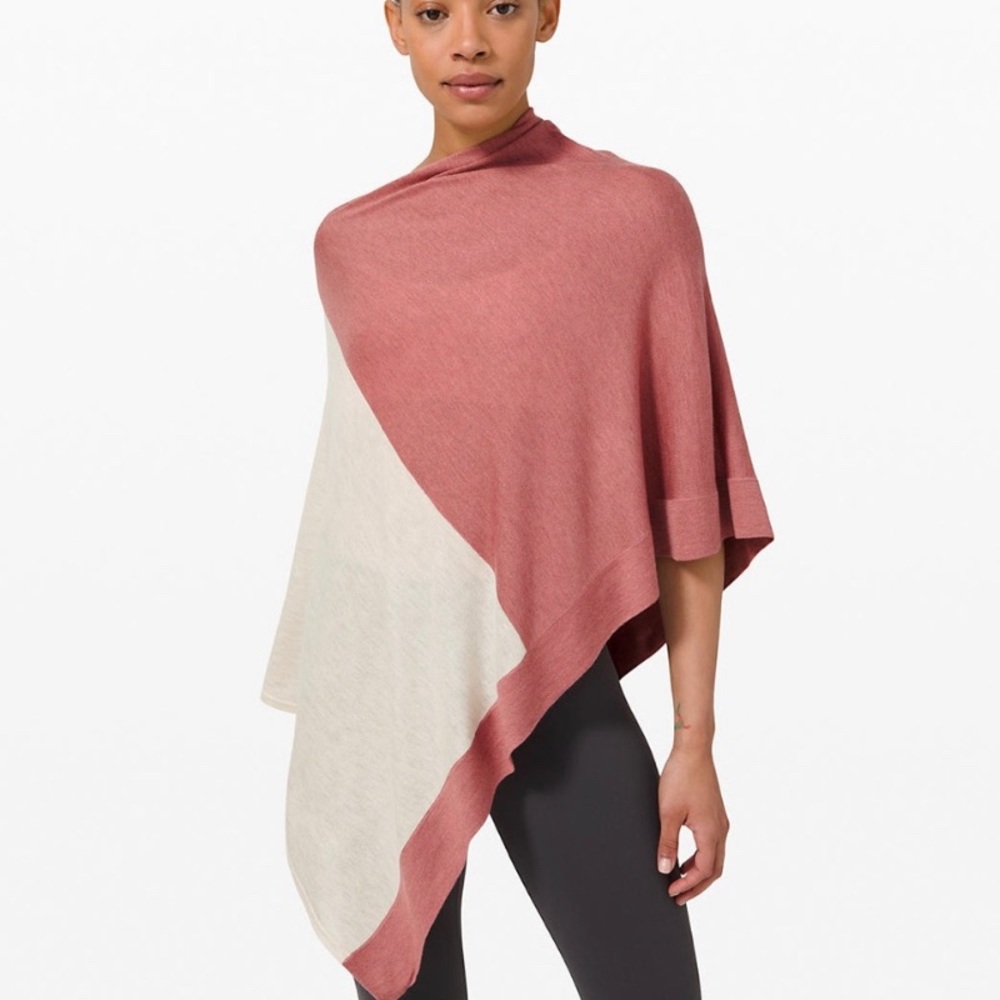 Lululemon Yin Poncho
